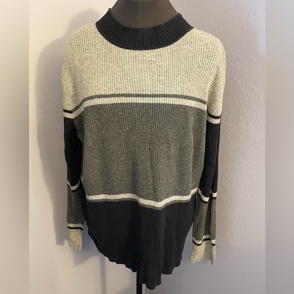 Faded Glory High Neck Sweater - Picture 1 of 4